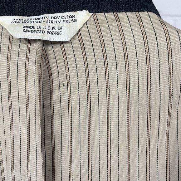 Hunting Horn Black Striped Wool 2 Button Ventless Notch Blazer USA Made Size 46L - Picture 7 of 13